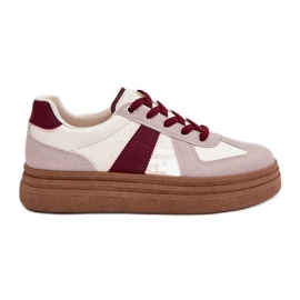 Zapatillas de deporte femeninas en la plataforma burdeos rojo