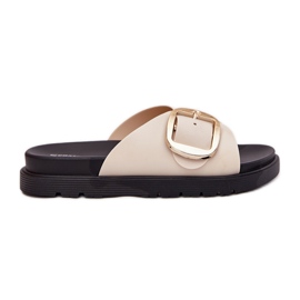 Zapatillas para mujeres en la plataforma con una abrazadera dorada beige Zapatillas para mujeres en la plataforma con una abrazadera dorada beige