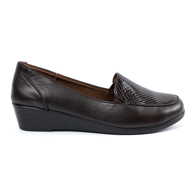 Shelvt Zapatos de cuña marrones beige