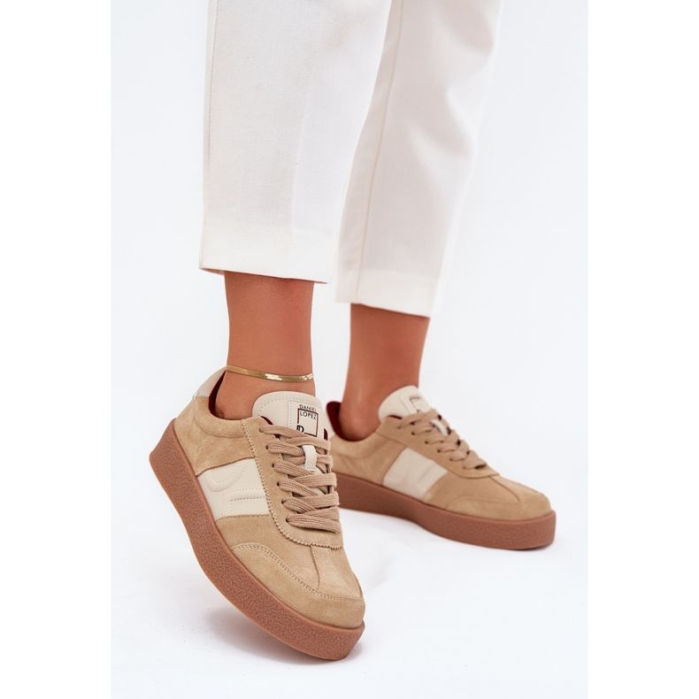 Zapatillas de ante femeninas Big Star de Daniel Lopez SS2D4022 Beige