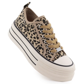 Zapatillas bajas en una plataforma de leopardo beige news 9157