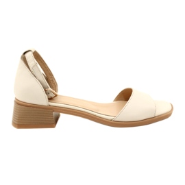 Tacones altos de cuero para mujeres 44294 beige