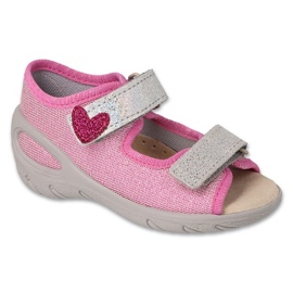 Sandalias infantil befado 063P003 rosa con corazón