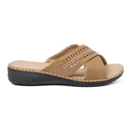 Shelvt Chanclas beige con un acabado a puente
