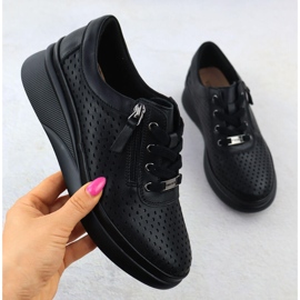 Zapatos de cuero para mujeres perforados en cuñas negras Vinceza 79565 negro Zapatos de cuero para mujeres perforados en cuñas negras Vinceza 79565 negro