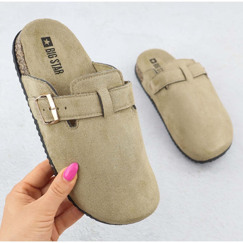 Zapatillas para mujeres construidas en gamuza beige big star ss274738