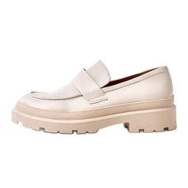 Mocasinas beige hechas de seraphina ecológica