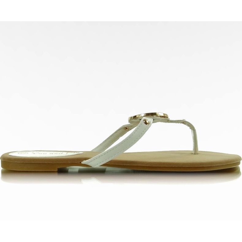 Chanclas con tachuelas IR-82 en blanco