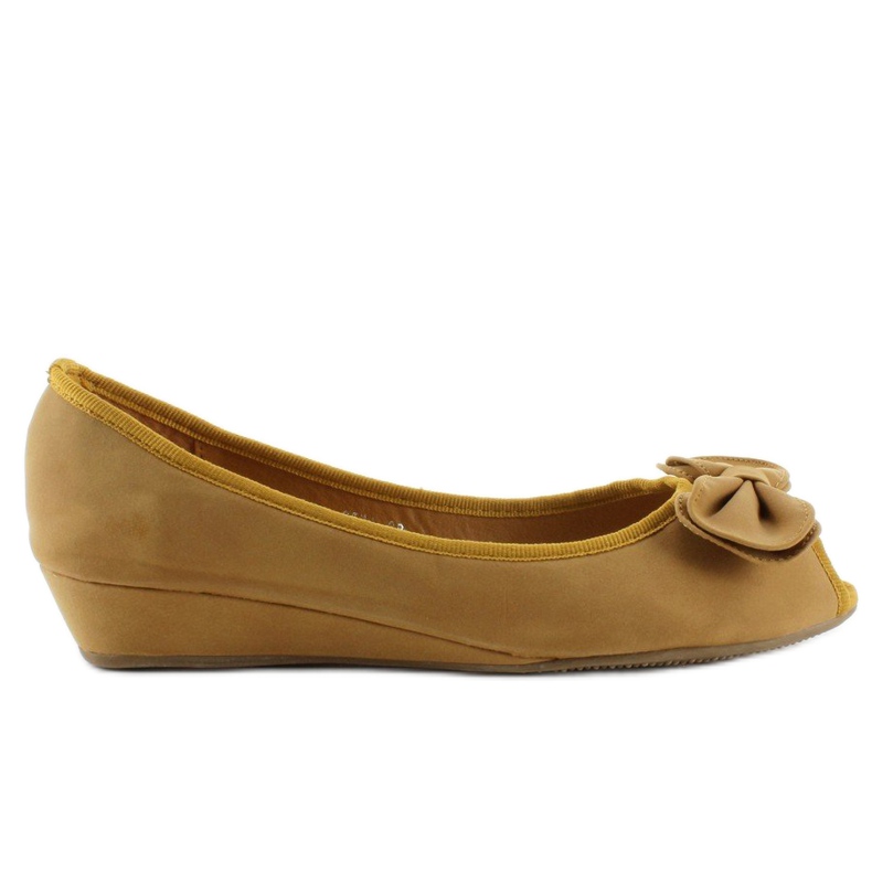 Bailarina sobre cuña baja 8550 camel marrón