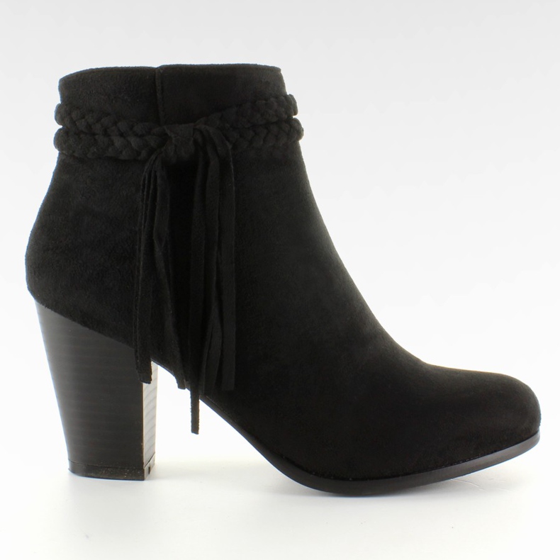 Botas con una trenza delicada Negro