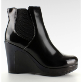 Botas negras de Jodhpur en la cuña Negro