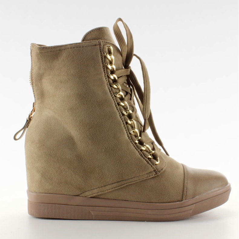 Zapatillas de gamuza con cadena Camel marrón