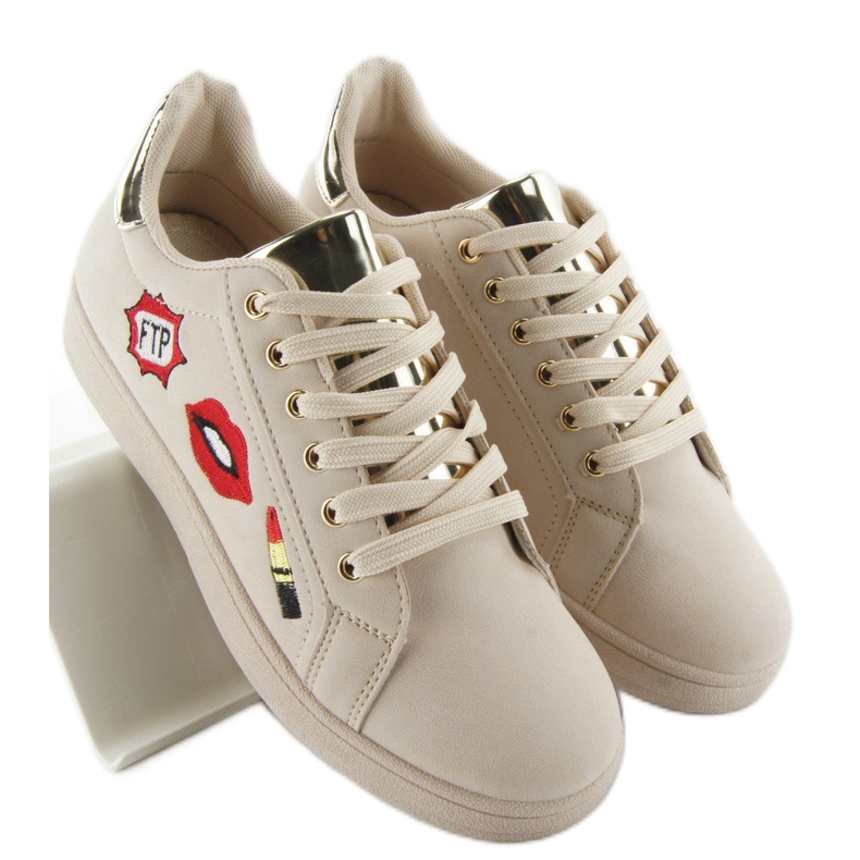 Deportivas Sweet lips con parches FB-15 BEIGE / ORO Deportivas Sweet lips con parches FB-15 BEIGE / ORO