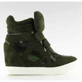 Zapatillas de gamuza con cierre de velcro verde