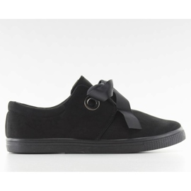 Zapatillas atadas con una cinta negra JX49. negro