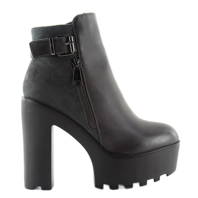Botas en la plataforma 979 gris