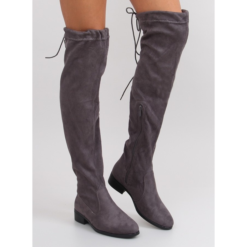 Botas mosqueteras ante PE113p gris
