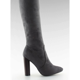 Botas altas de mujer con puntera almendrada gris Botas altas de mujer con puntera almendrada gris