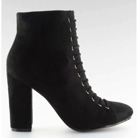 Tacones negros de ante negro