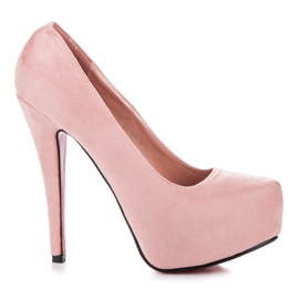 Yes Mile Pines en la plataforma rosado