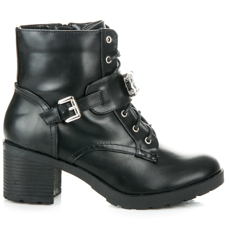 Kylie Trabajadores en el puesto negro Kylie Trabajadores en el puesto negro