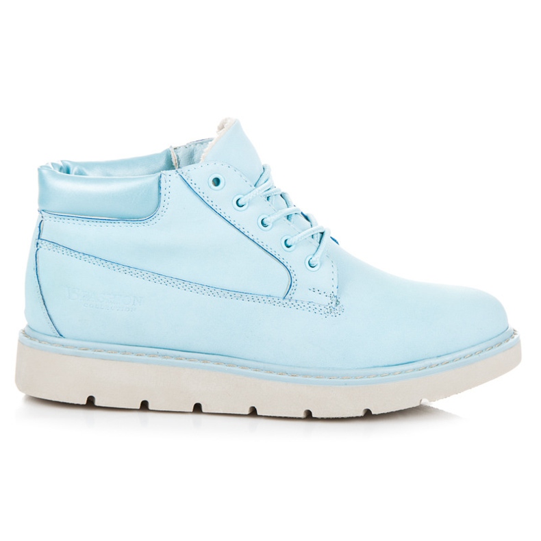 Vices Botas en la plataforma azul
