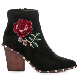 Vices Botas Con Flor Bordada negro