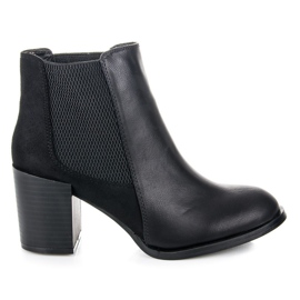 Ptpt Botas clásicas en el poste negro