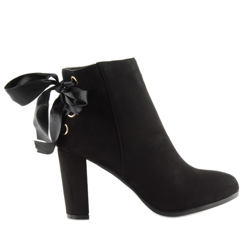 Botas en el puesto negro A852 negro