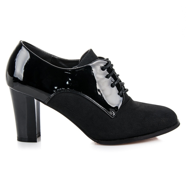 Zapatos lacados Vinceza negro