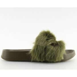 Green S37 babuchas verdes con pelo