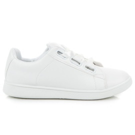 Zapatillas blancas con cinta blanco
