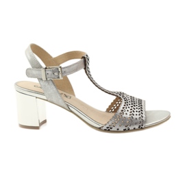 Sandalias caladas Caprice 28301 plata gris