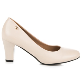 Vices Bombas beige en un pilar