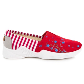 Slipons rojos con estampado