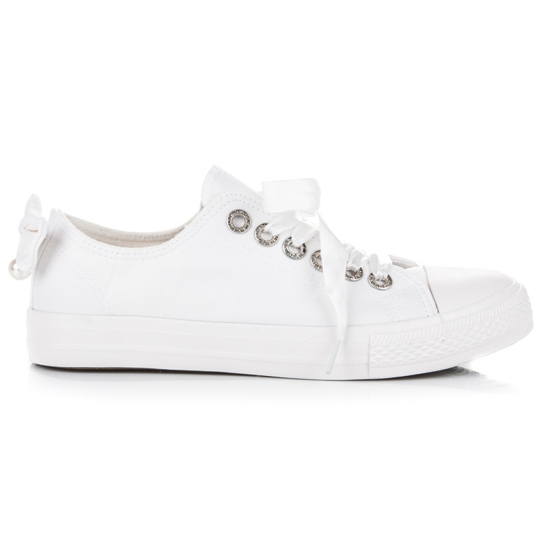 Zapatillas con estilo con adornos blanco