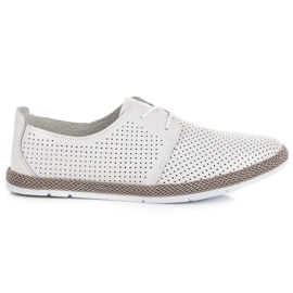 Zapatos calados con ribete de vinceza blanco