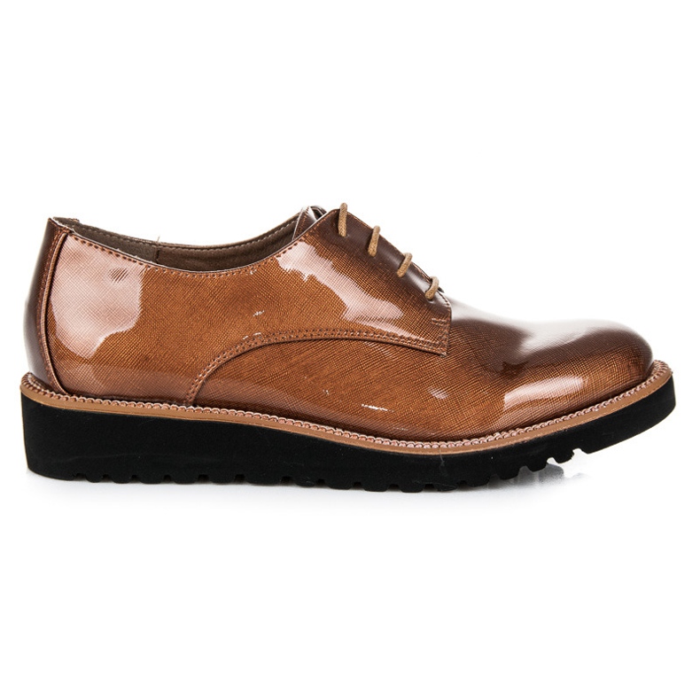 Kylie Zapatos brogue lacados marrón