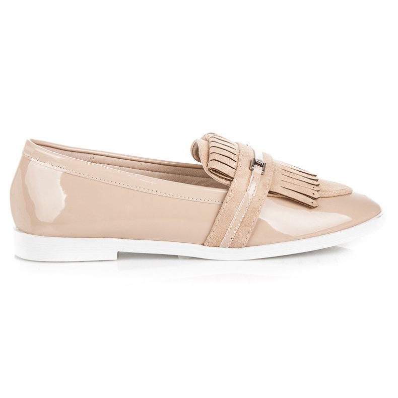 Ideal Shoes Mocasín lacado beige