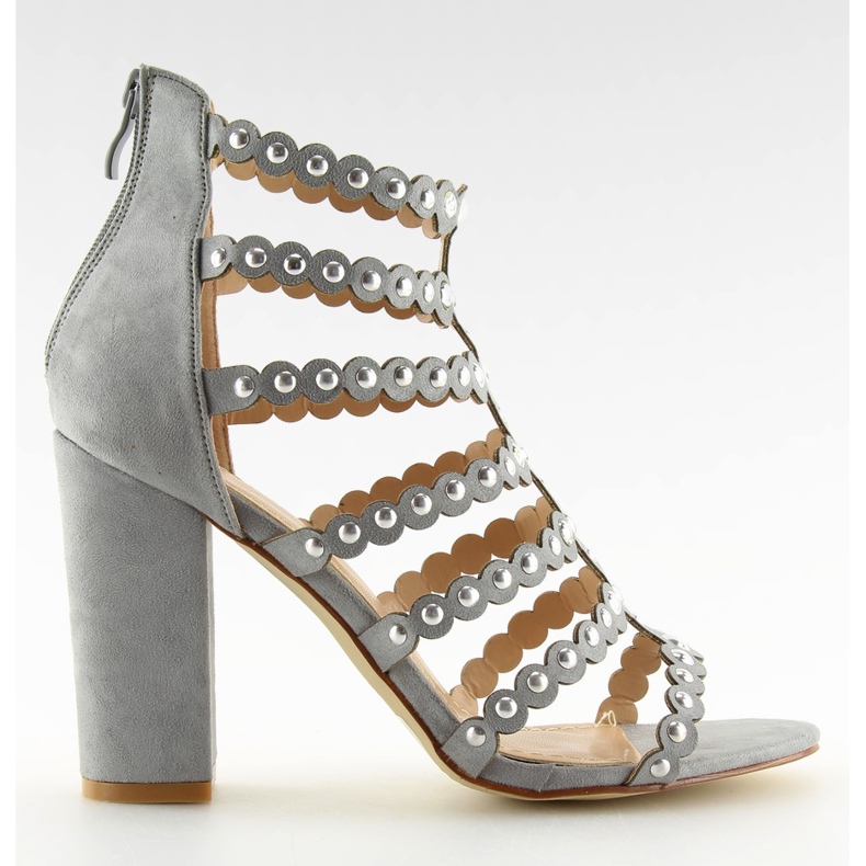Sandalias de tacón con tachuelas gris gris