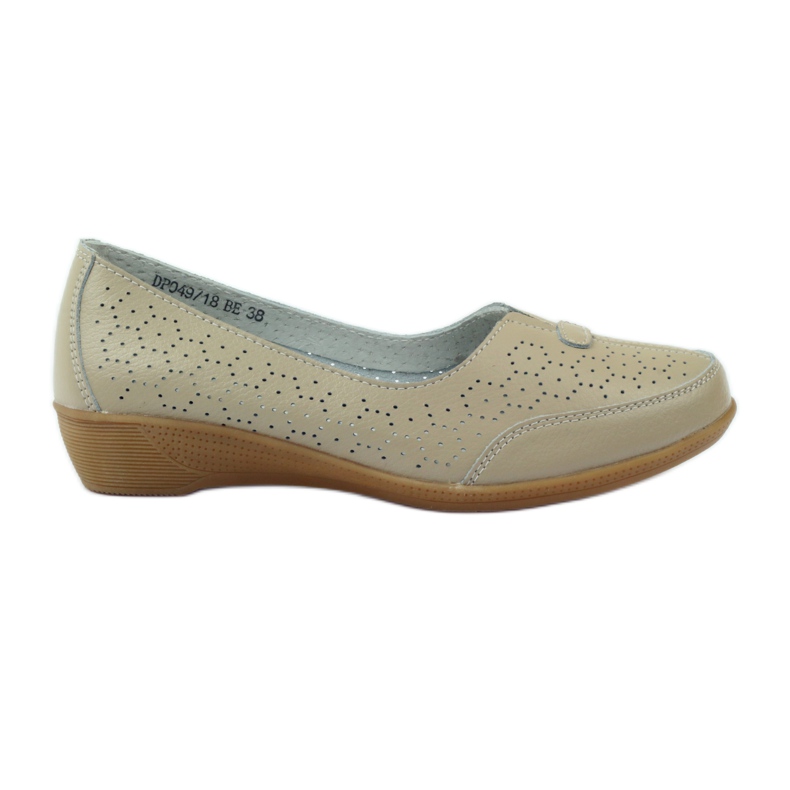 Zapatos mujer perforados Vinceza beige