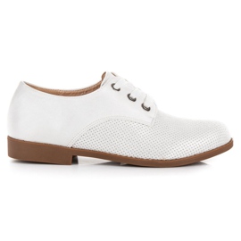 Renda Zapatos con estilo en la encuadernación blanco Renda Zapatos con estilo en la encuadernación blanco