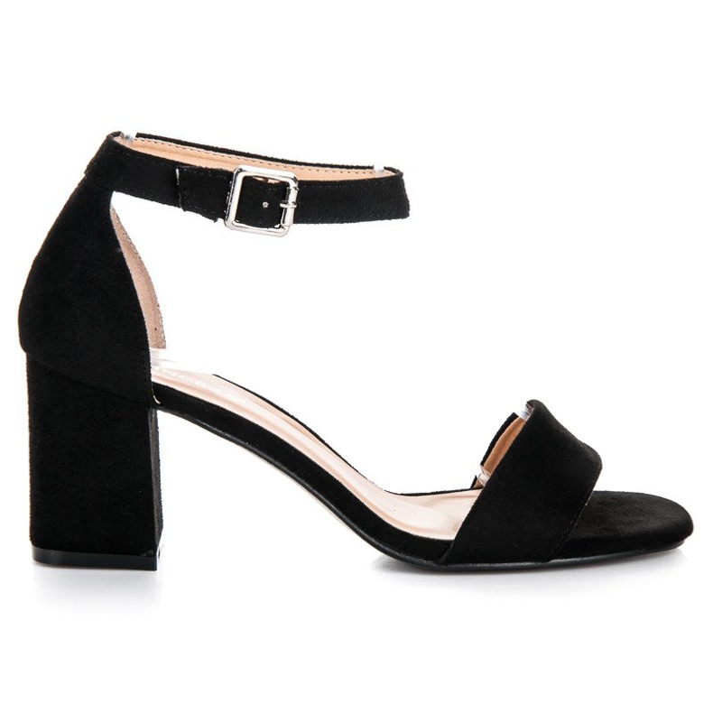 Sandalias negras en un bar VINCEZA negro