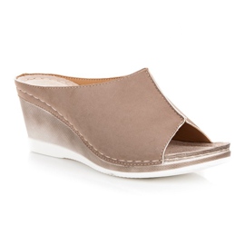 Sandalias Vinceza con cuña marrón
