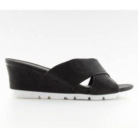 Pantuflas negras sobre cuña baja negro Y-8219