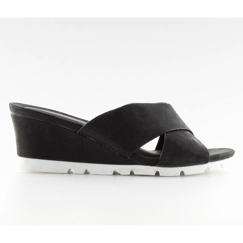 Pantuflas negras sobre cuña baja negro Y-8219