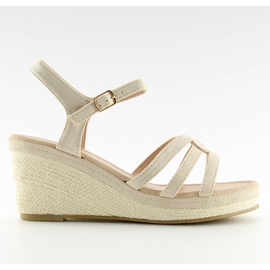 Sandalias beige con cuña SR-2817 beige
