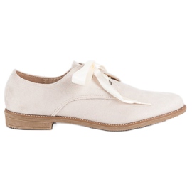 Zapatos con cinta de raso marrón