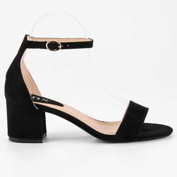 SDS Sandalias de tacón bajo negro