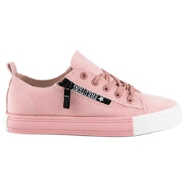 Seastar Deportivas ante rosa